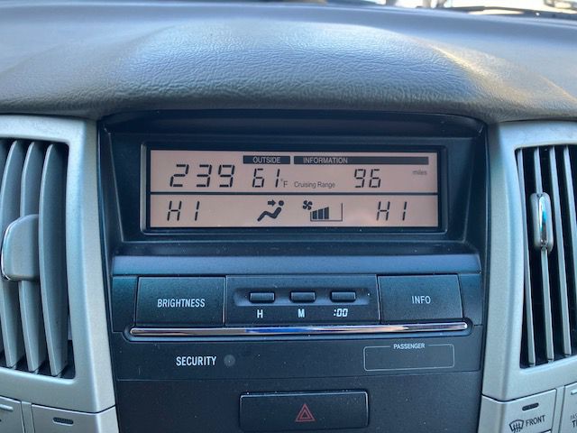 2009 Lexus RX Image 18