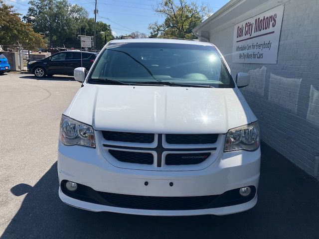 2017 Dodge Grand Caravan Image 4