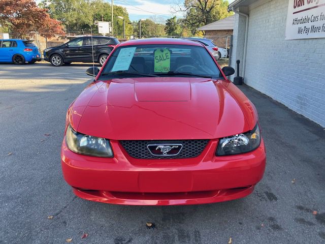 2004 Ford Mustang Image 3