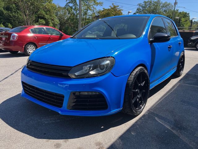 2012 Volkswagen Golf Image 2