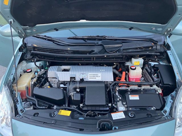 2015 Toyota Prius Image 10