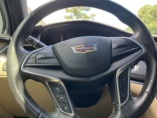 2017 Cadillac XT5 Image 18