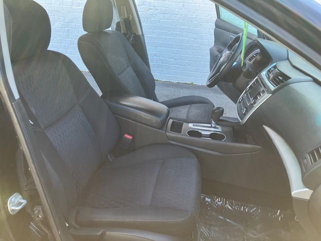 2016 Nissan Altima Image 11