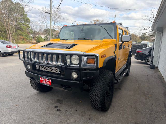 2003 HUMMER H2 Image 2