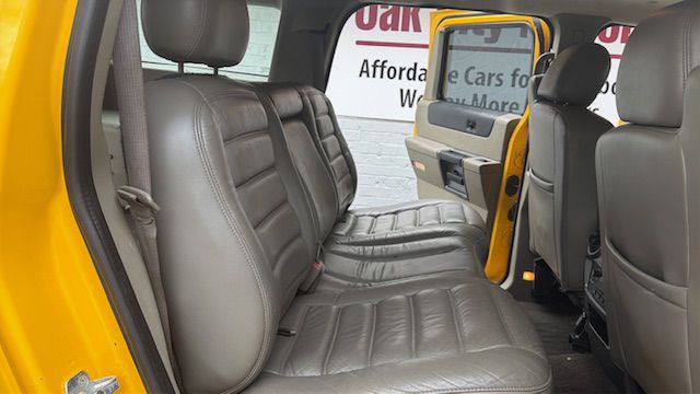 2003 HUMMER H2 Image 12
