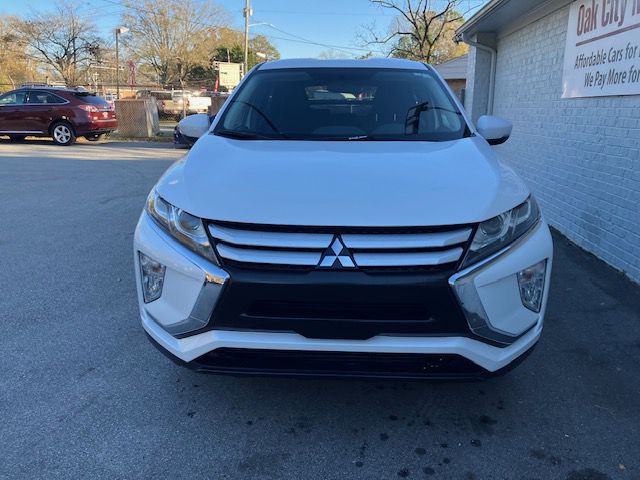 2020 Mitsubishi Eclipse Image 3