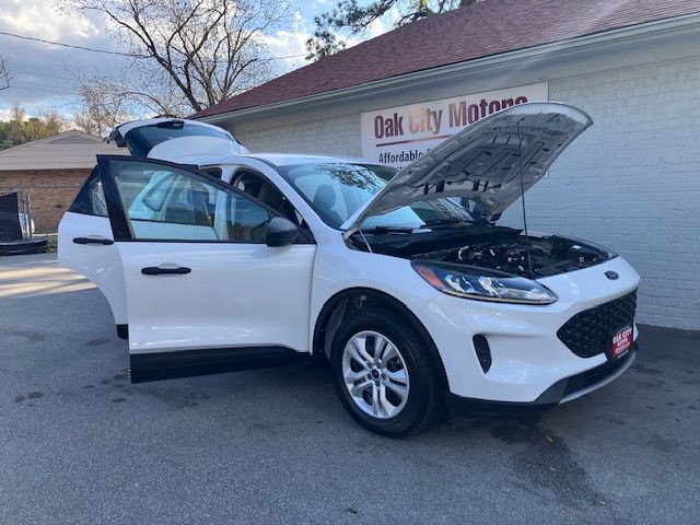 2021 Ford Escape Image 8