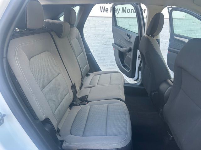 2021 Ford Escape Image 12
