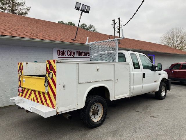 2004 Ford F-350 Image 5