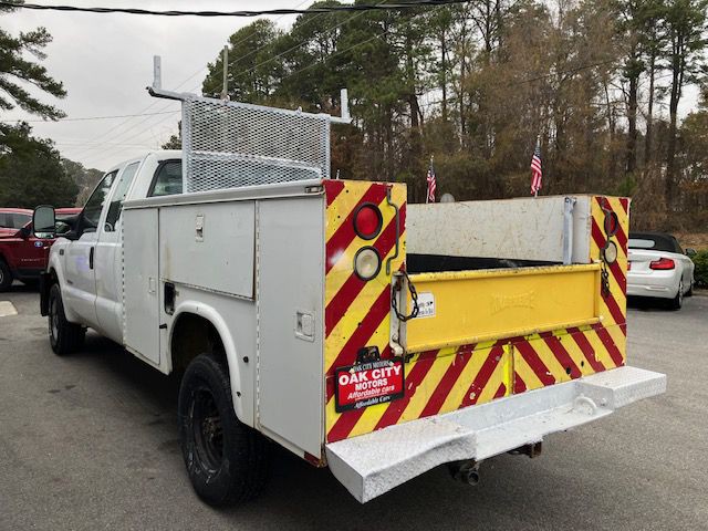 2004 Ford F-350 Image 7