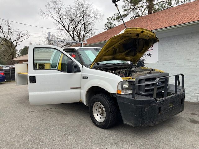 2004 Ford F-350 Image 8