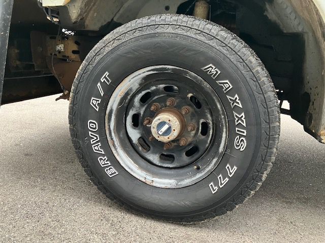 2004 Ford F-350 Image 22