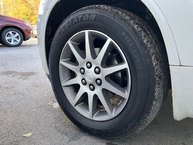 2017 Buick Enclave Image 22