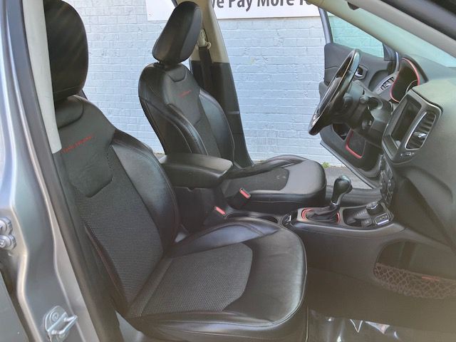 2020 Jeep Compass Image 11