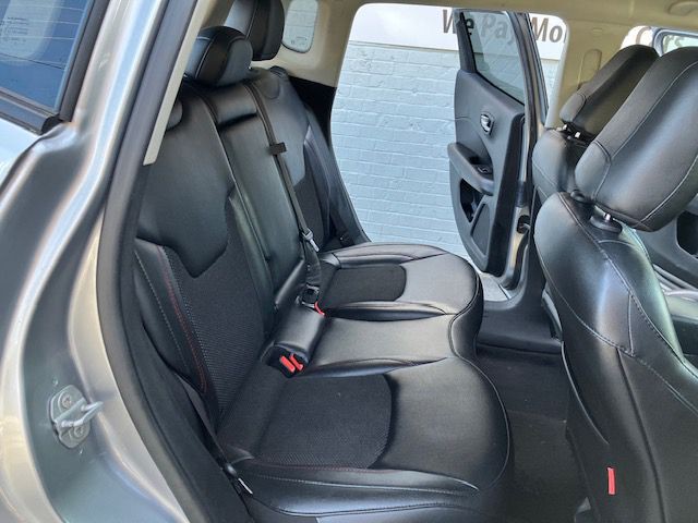 2020 Jeep Compass Image 12