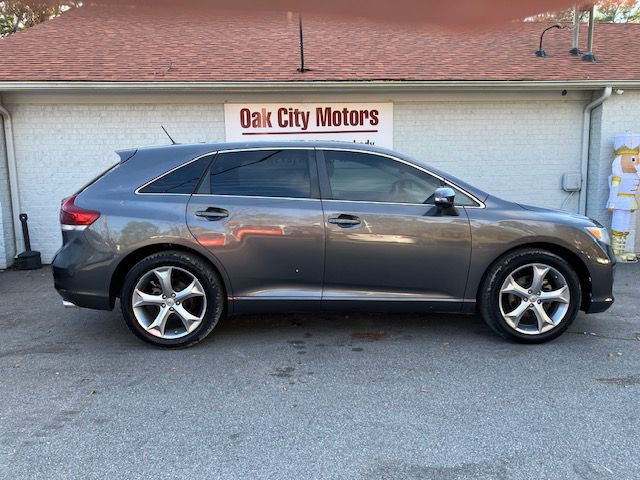 2013 Toyota Venza Image 4