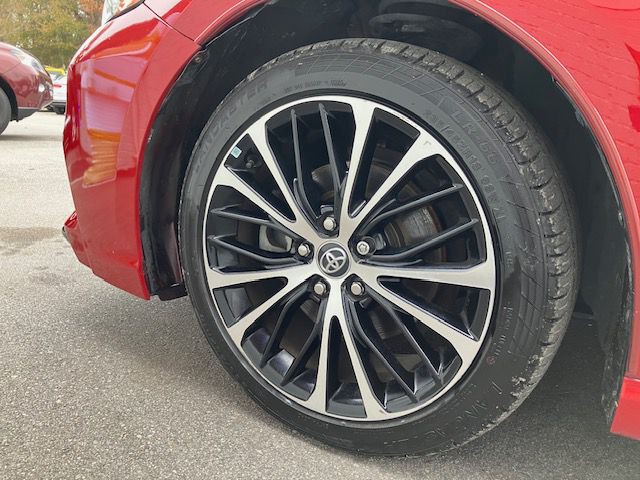 2020 Toyota Camry Image 21