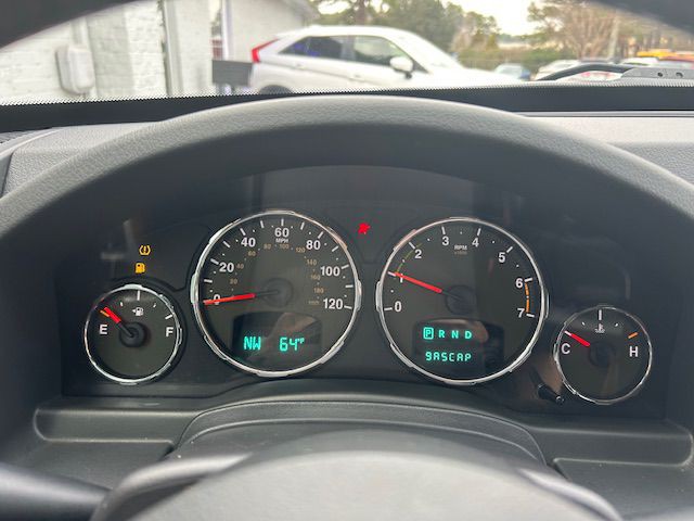 2011 Jeep Liberty Image 16