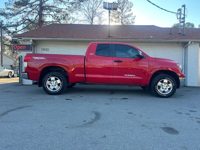 2011 Toyota Tundra Image 4