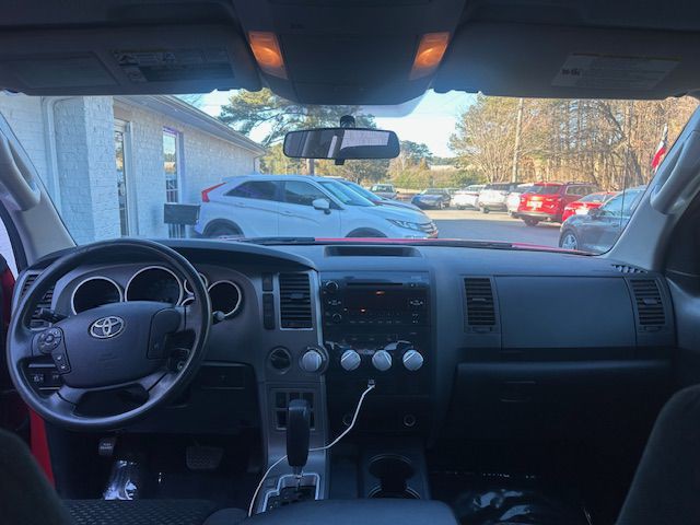 2011 Toyota Tundra Image 16