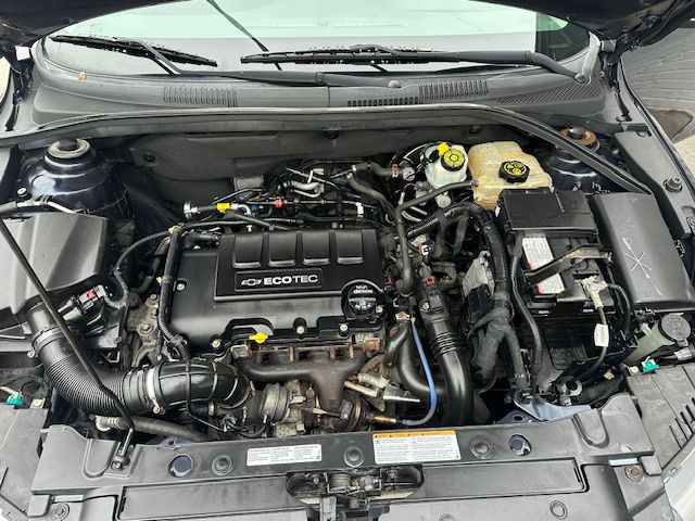 2014 Chevrolet Cruze Image 8