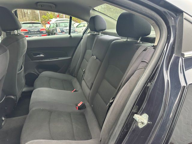 2014 Chevrolet Cruze Image 14