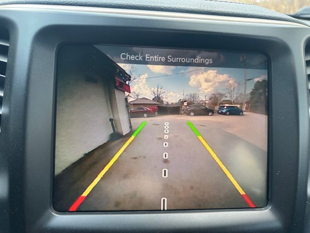 2015 Jeep Cherokee Image 18