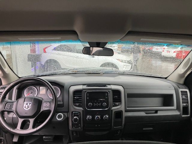 2016 RAM 1500 Image 16