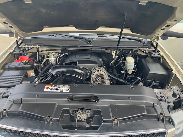 2013 Chevrolet Tahoe Image 8