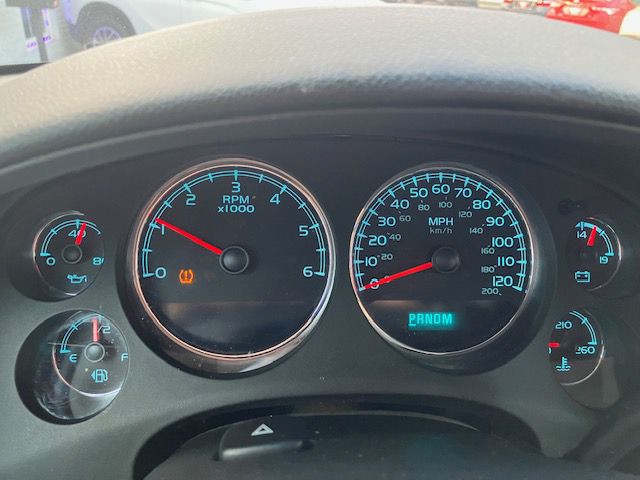 2013 Chevrolet Tahoe Image 19