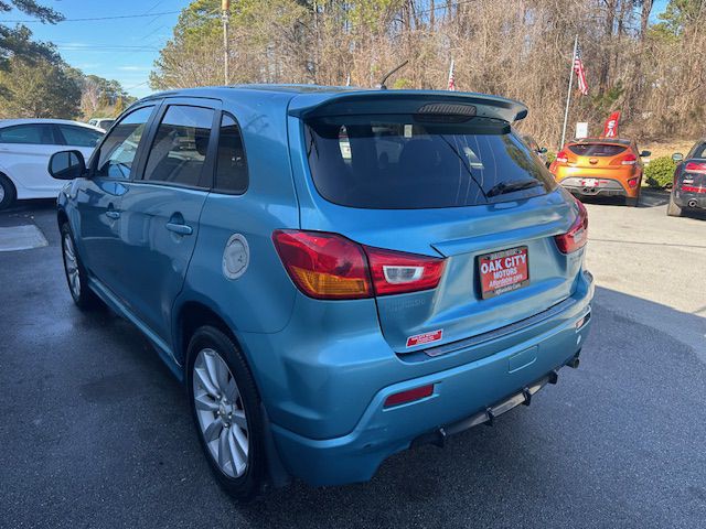 2011 Mitsubishi Outlander Image 7