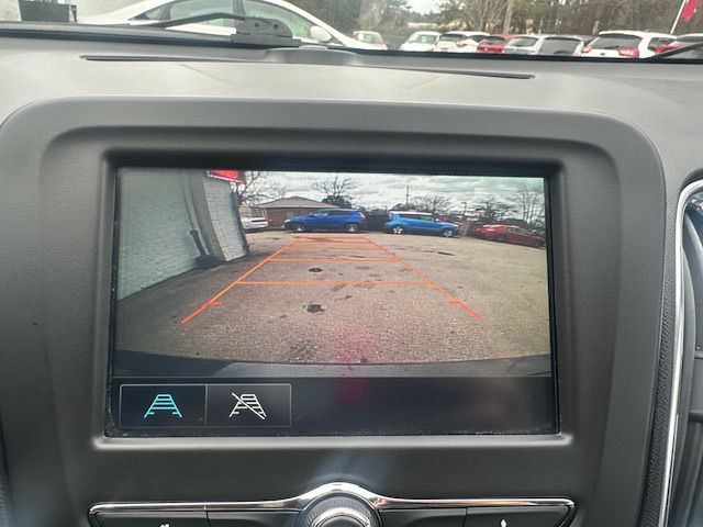 2017 Chevrolet Malibu Image 17