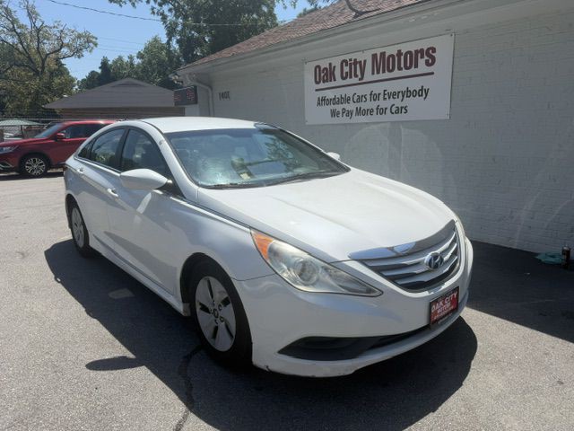 2014 Hyundai Sonata Image 1