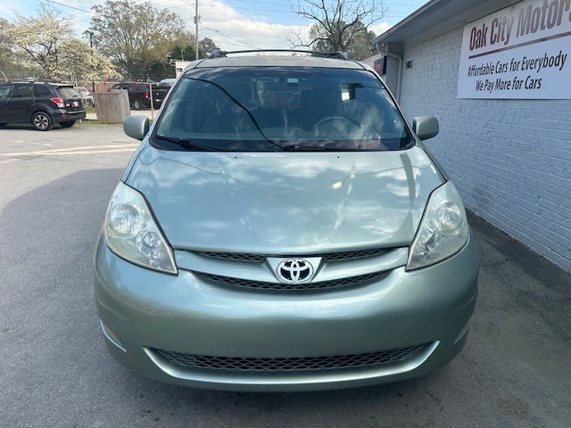 2006 Toyota Sienna Image 3