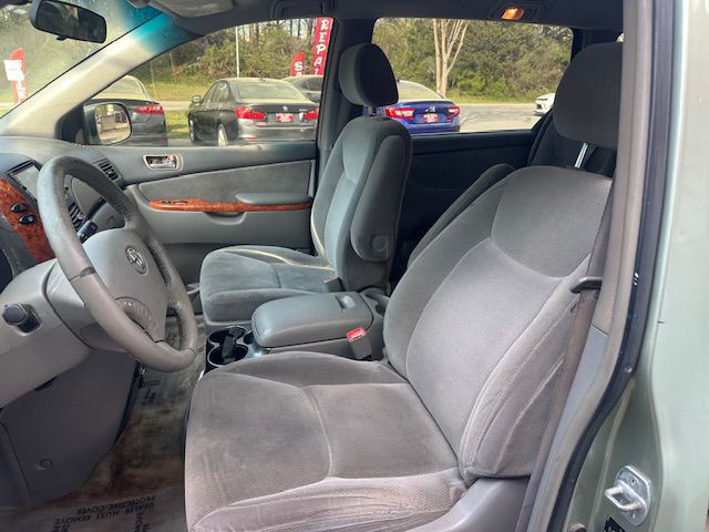 2006 Toyota Sienna Image 15