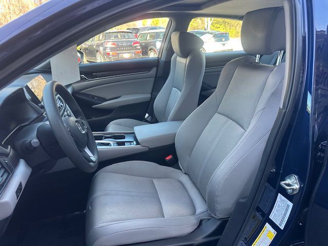2018 Honda Accord Image 15