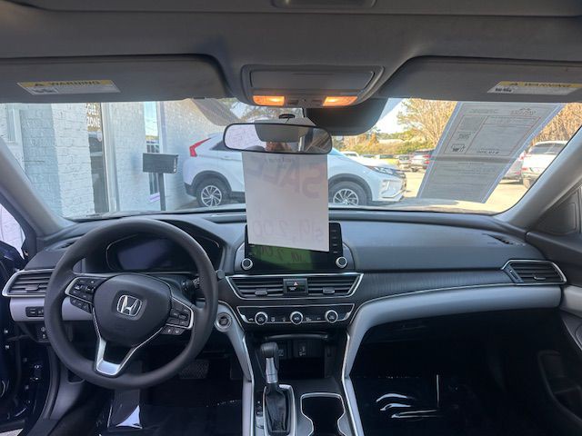2018 Honda Accord Image 16