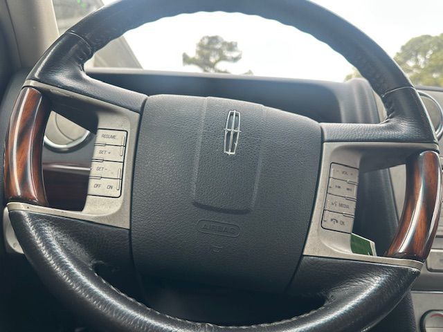 2009 Lincoln MKZ Image 18