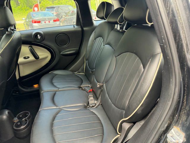 2014 MINI Cooper Image 14