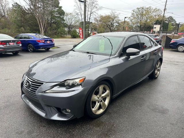 2016 Lexus IS Image 2