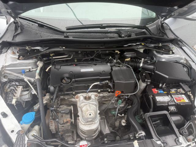 2017 Honda Accord Image 9