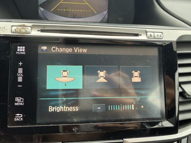 2017 Honda Accord Image 16