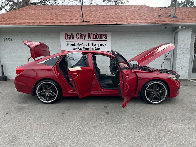 2020 Honda Accord Image 9