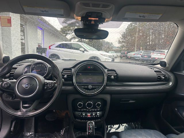 2020 MINI Cooper Image 16