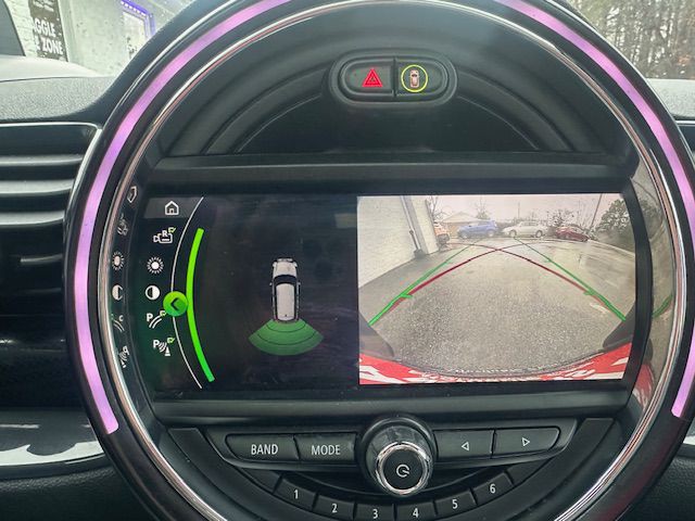 2020 MINI Cooper Image 18