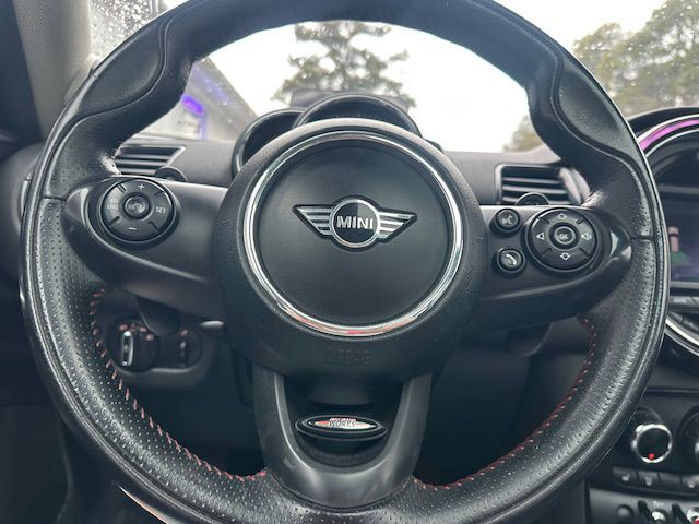 2020 MINI Cooper Image 19