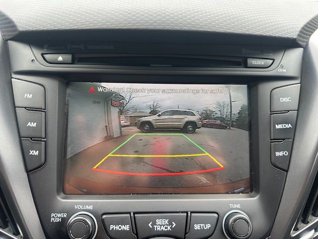 2016 Hyundai Veloster Image 16