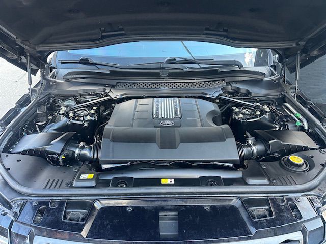 2016 Land Rover Range Rover Sport Image 8