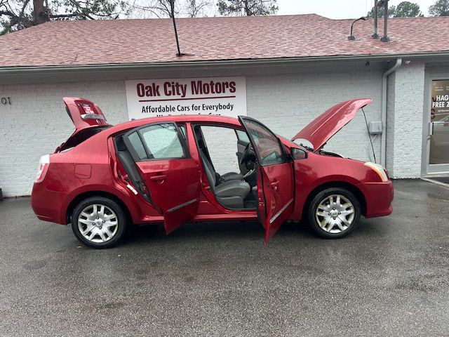 2011 Nissan Sentra Image 9