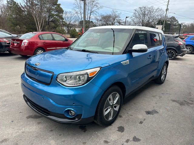 2017 Kia Soul Image 2